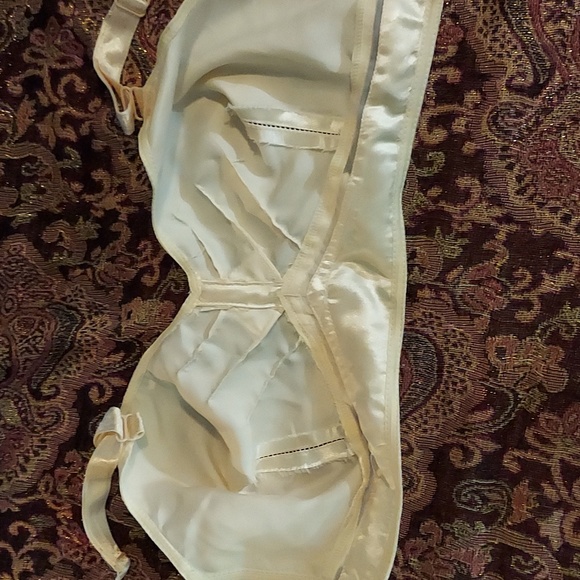 What Katie Did CC09 1940s bra - Picture 4 of 6